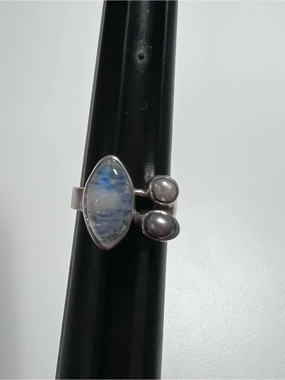 N/A tri stone